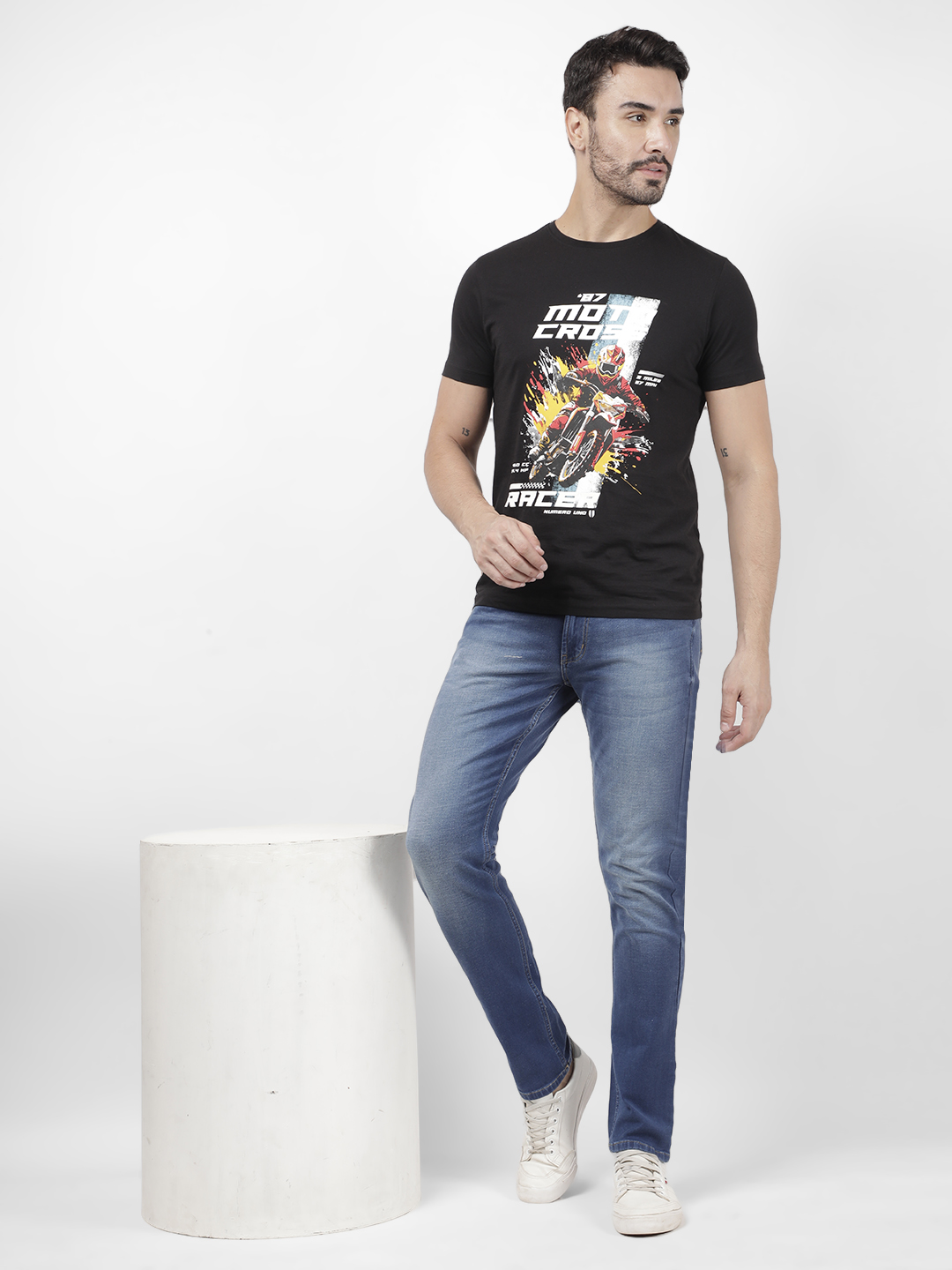 Numero Uno Men Solid Blue Jeans